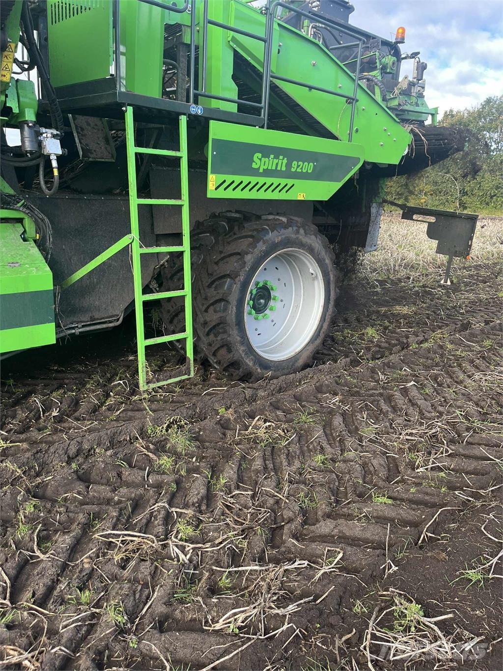 AVR 9200 CR Potato harvesters and diggers