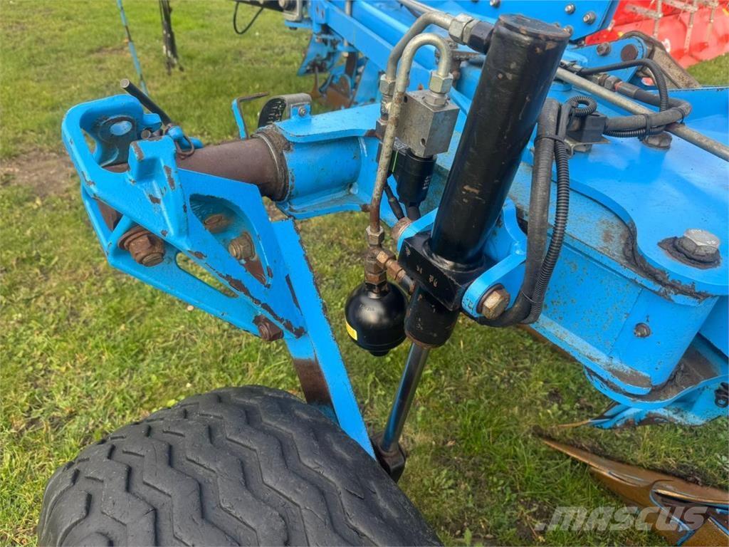 Dal-Bo CULTI Chisel ploughs