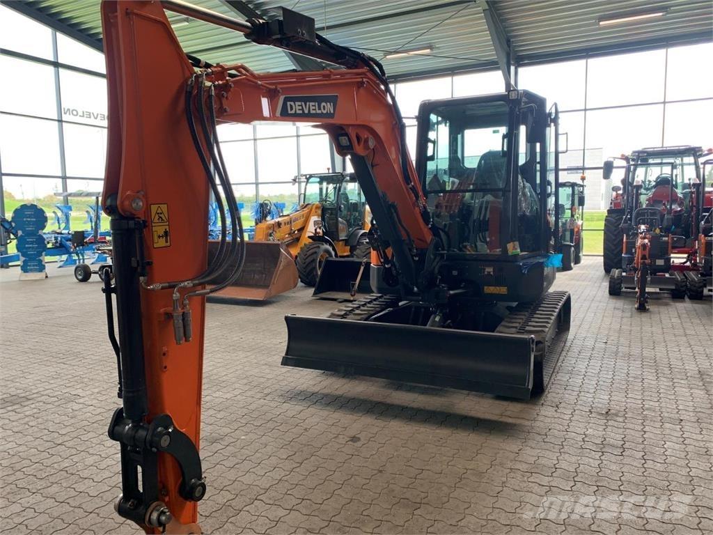 Develon DX63-7 Crawler excavators