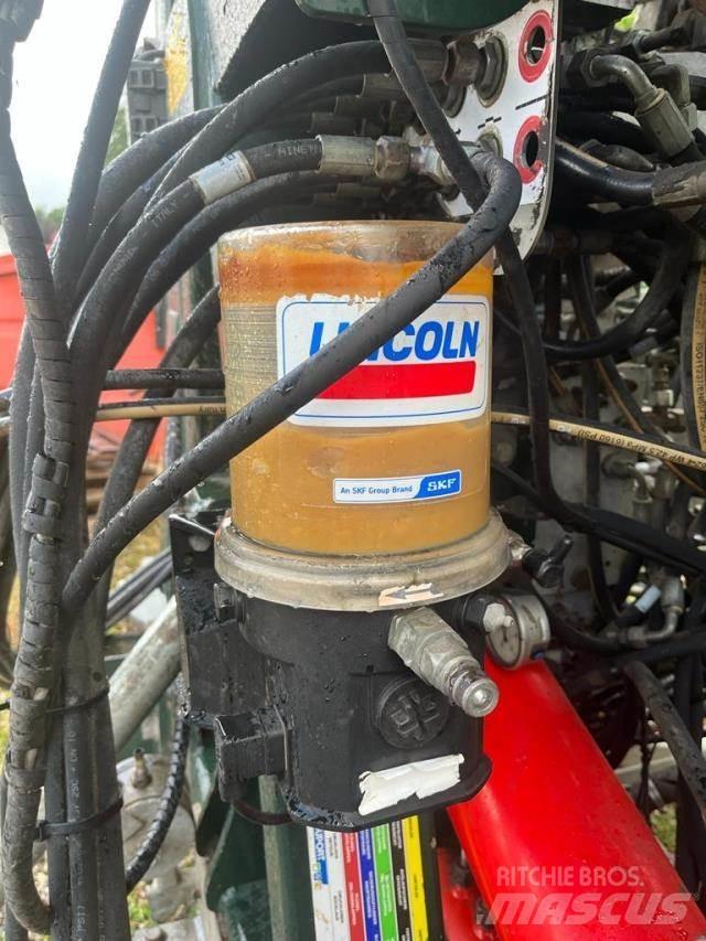 Duport 12 m Sprayer fertilizers