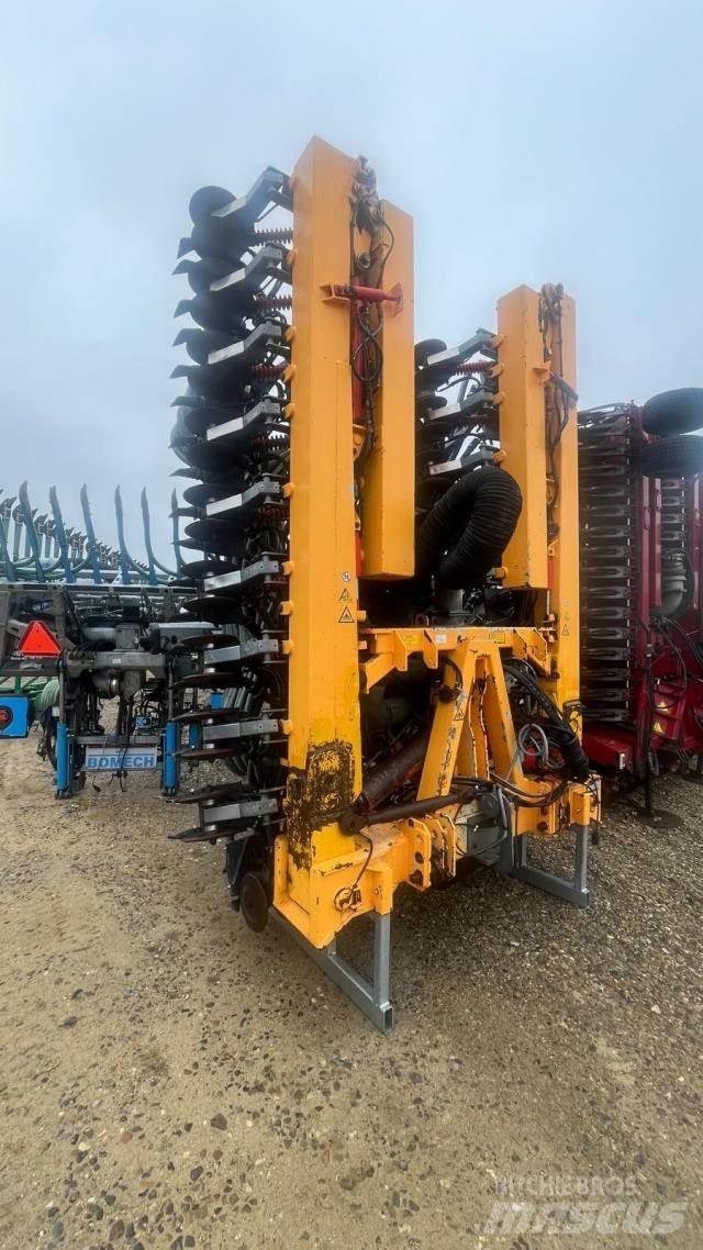 Duport 12 m Sprayer fertilizers