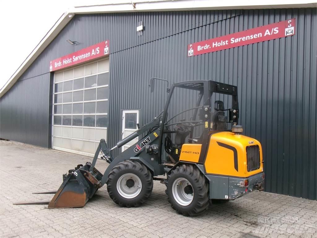 GiANT 452THD Mini loaders