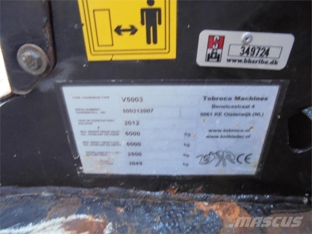 GiANT 5003 Mini loaders