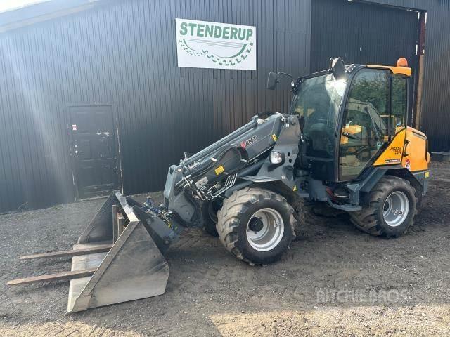 GiANT V5003X Mini loaders