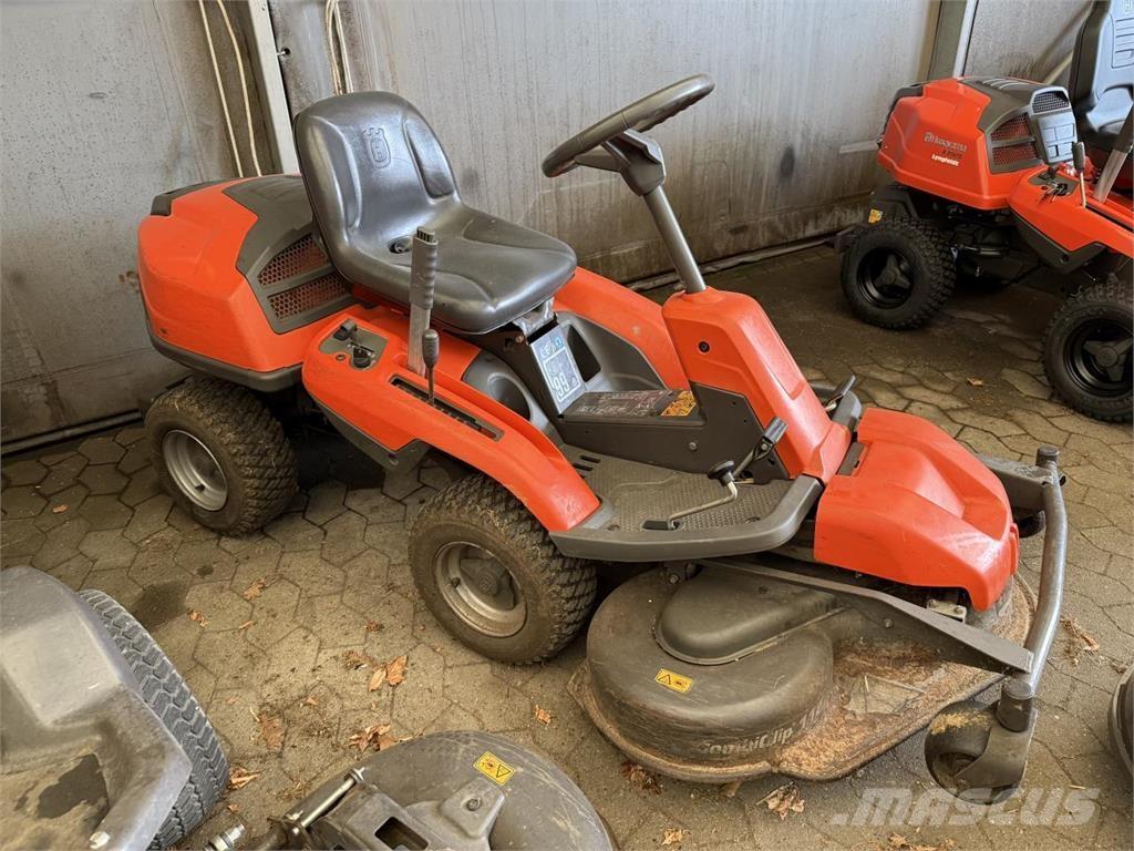 Husqvarna R318 Mowers
