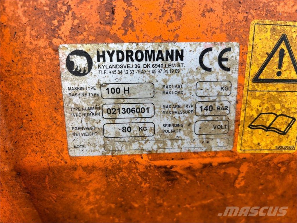 Hydromann 100H Sand and salt spreaders