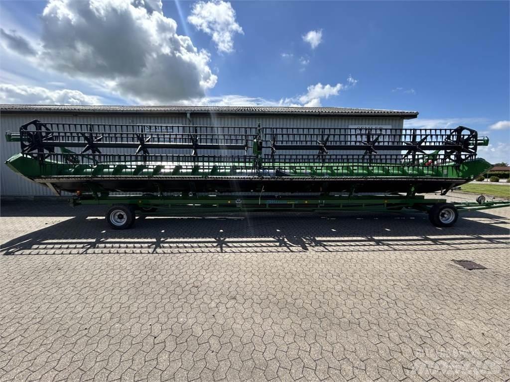 John Deere 740PF Combine harvester heads