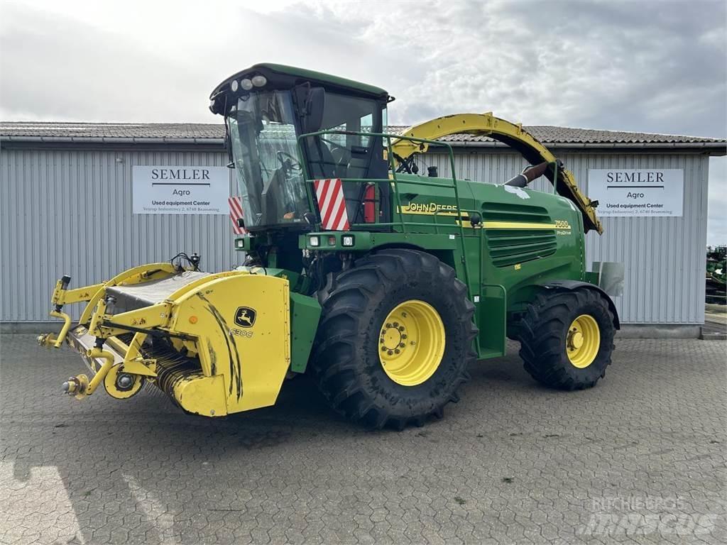 John Deere 7500 Forage harvesters