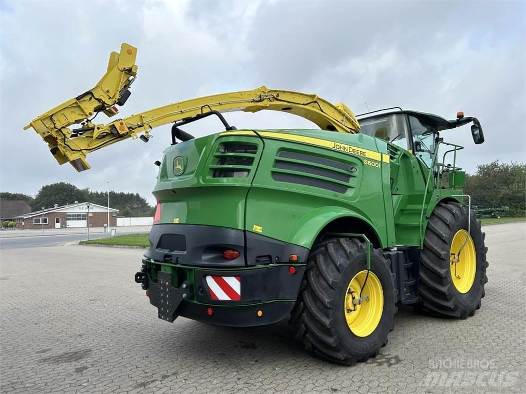 John Deere 8600I Forage harvesters