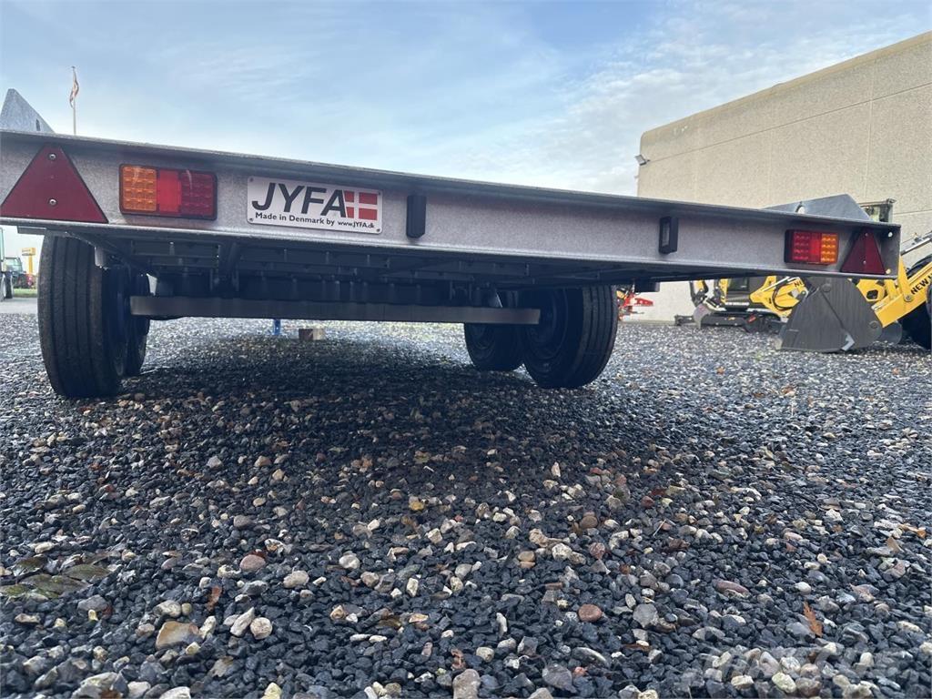 Jyfa HEM700 Low loaders
