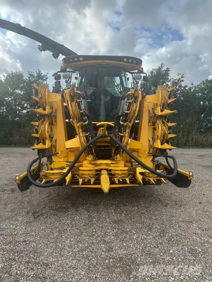 New Holland FR650 Forage harvesters