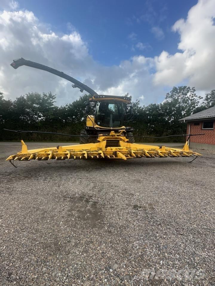 New Holland FR650 Forage harvesters