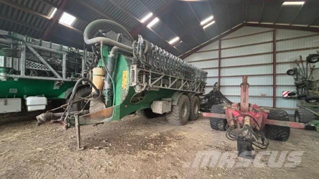 Samson PG 20 Slurry tankers