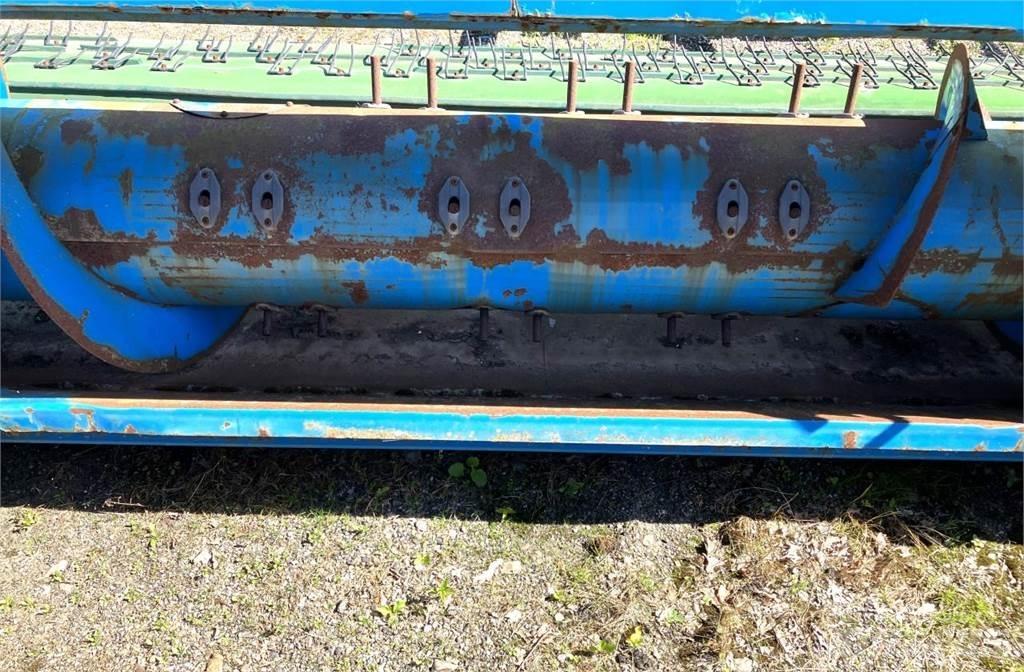  Shellbourne (TIL NH) Combine harvester heads