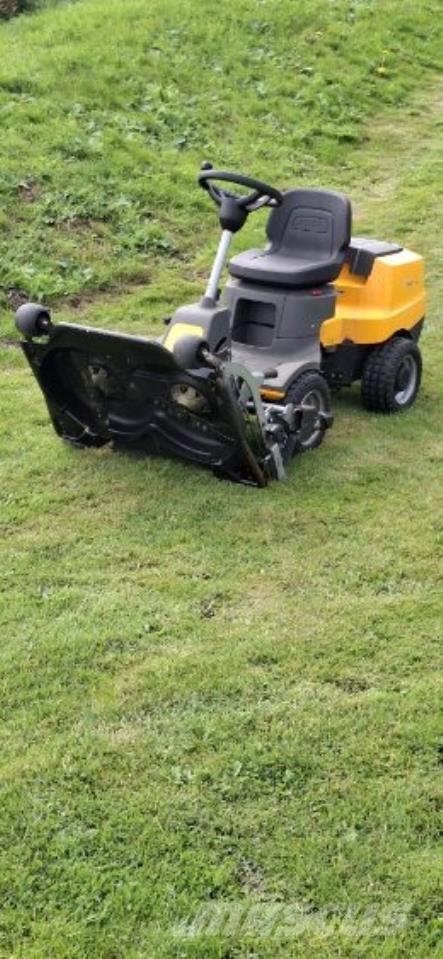 Stiga 320 Compact tractors