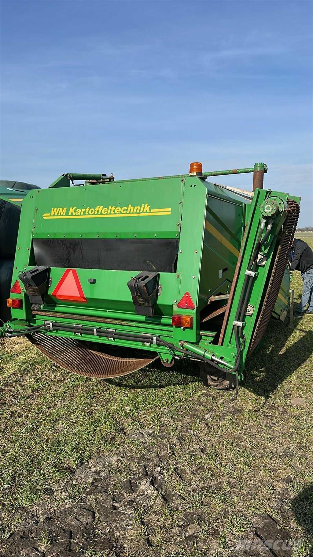 WM ROCKSTAR 1532 Graders