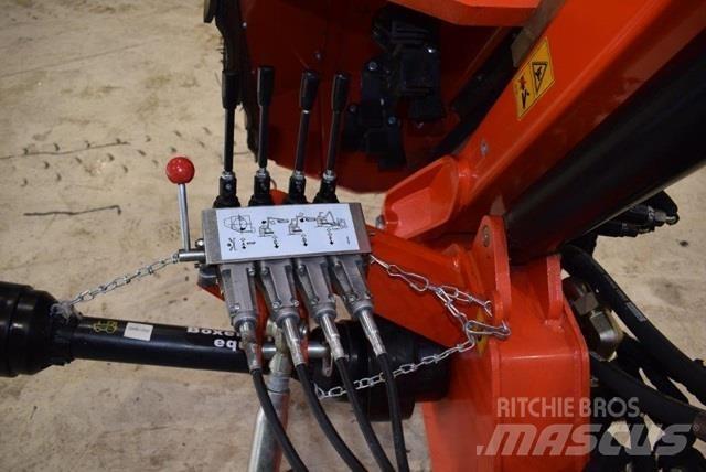  - - -  boxer Compact tractor attachments