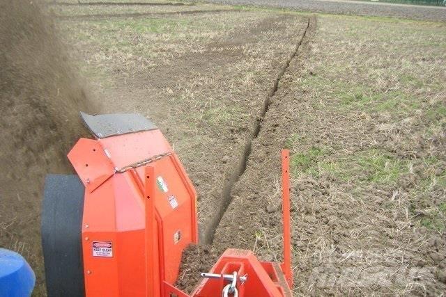  - - -  BOXER D02 Chisel ploughs