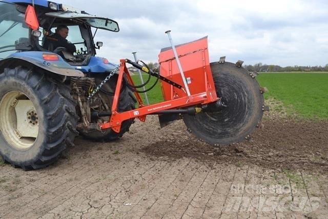  - - -  BOXER D03 Chisel ploughs
