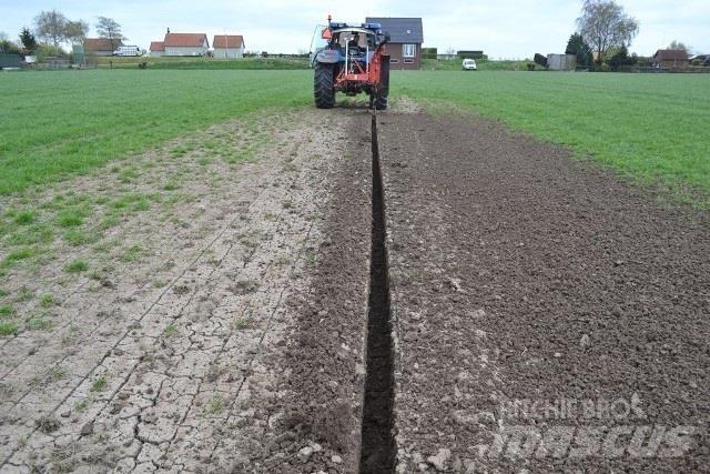  - - -  BOXER D03 Chisel ploughs