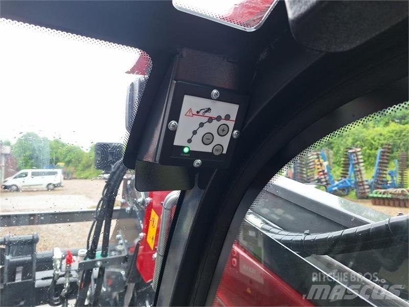  MOLE   2615 Mini loaders
