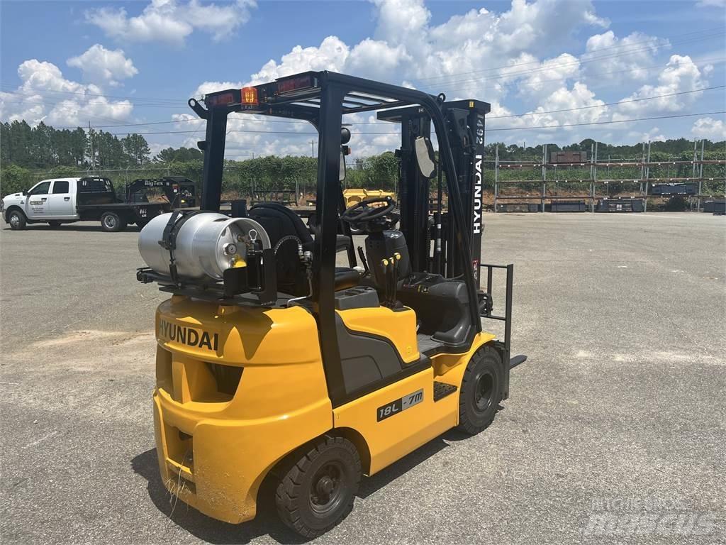 Hyundai 18L-7M Forklift trucks - others