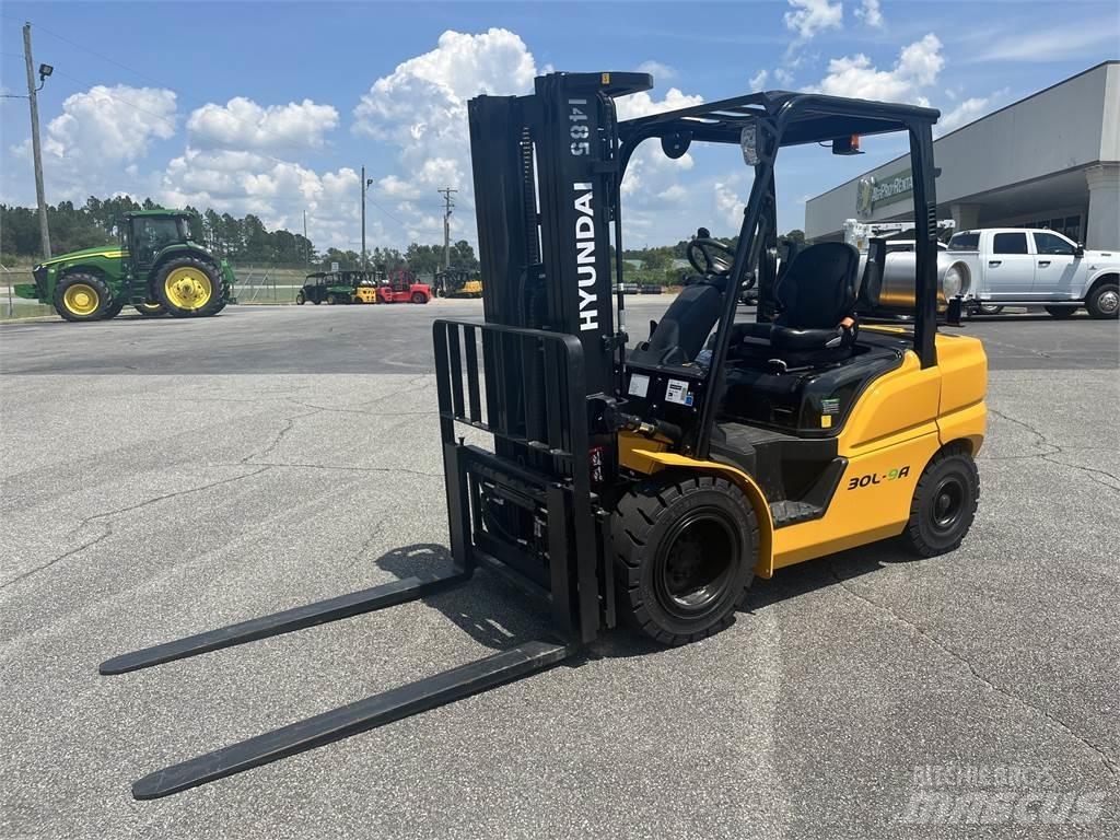 Hyundai 30L-9A Forklift trucks - others