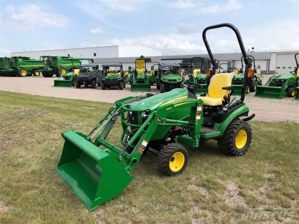 John Deere 1025R Compact tractors