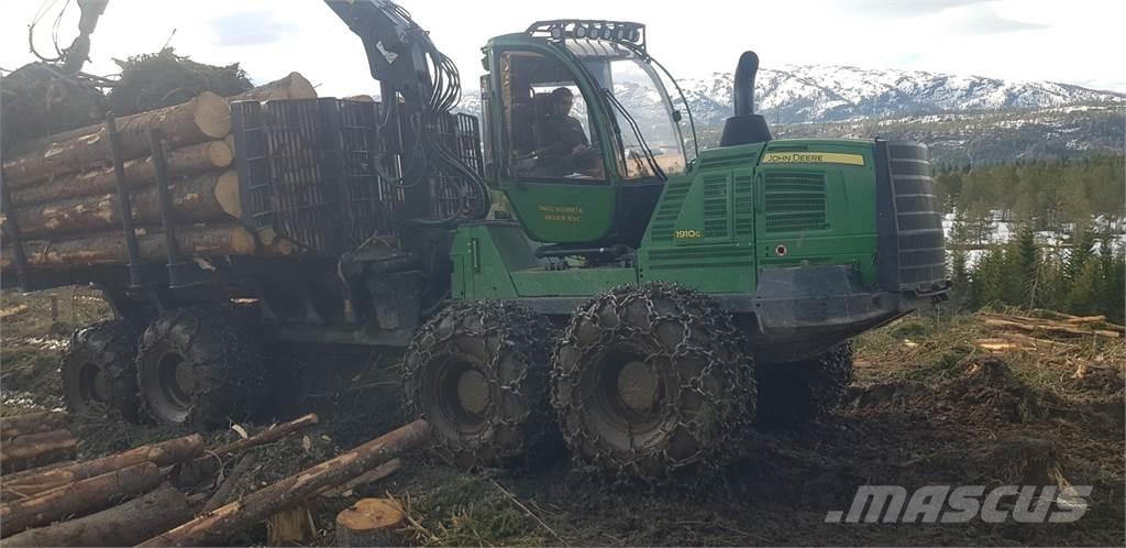 John Deere 1910G Forwarders