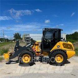 John Deere 204 G Mini loaders
