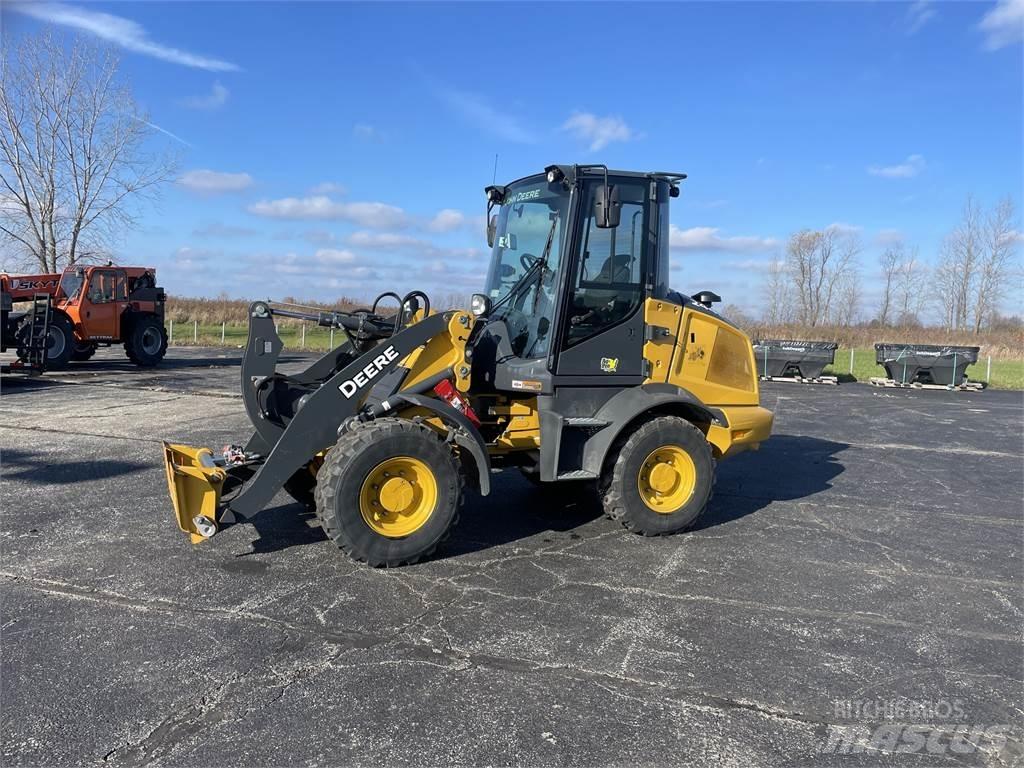 John Deere 244L Mini loaders
