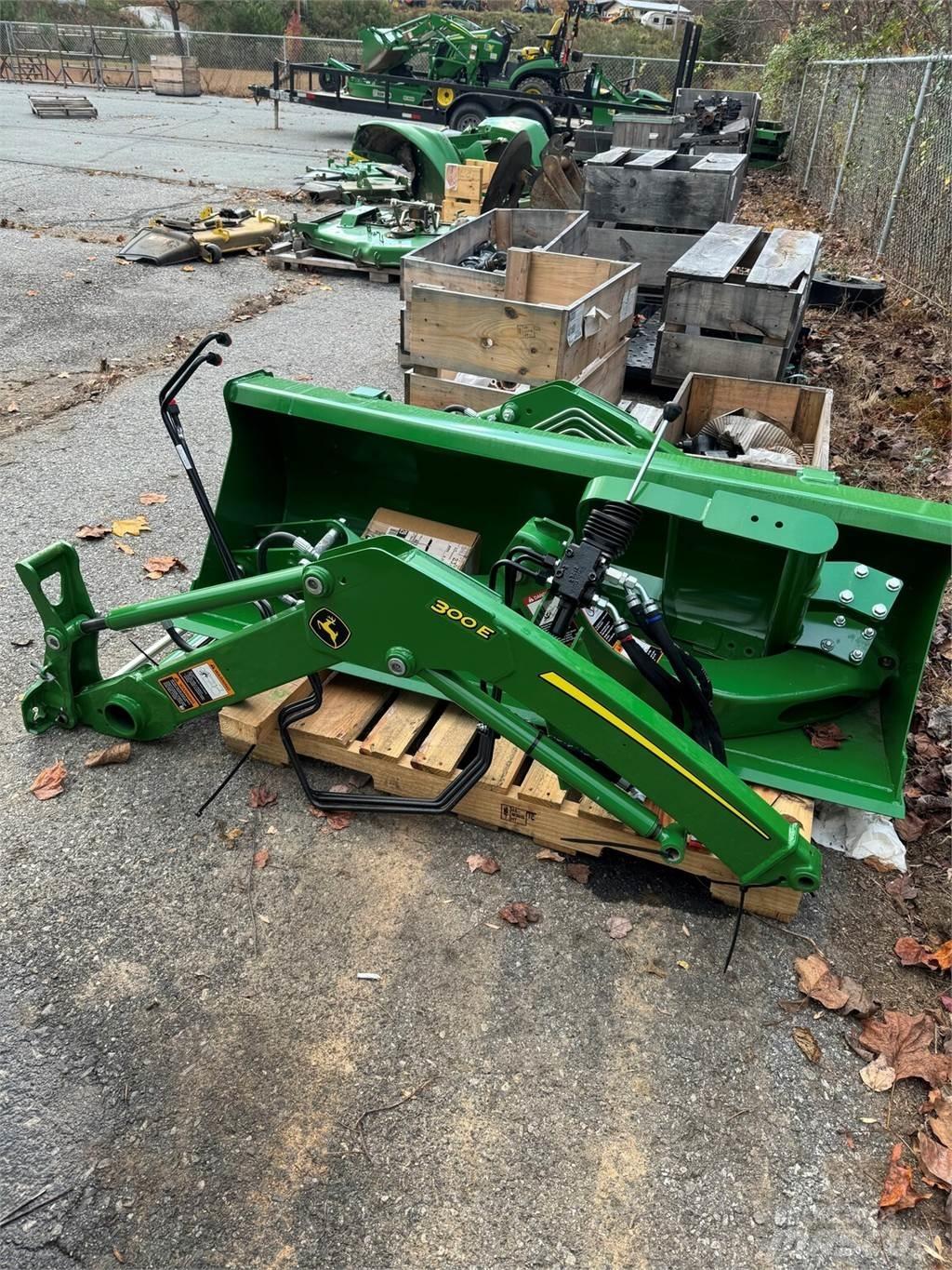 John Deere 300E Agriculture - Others