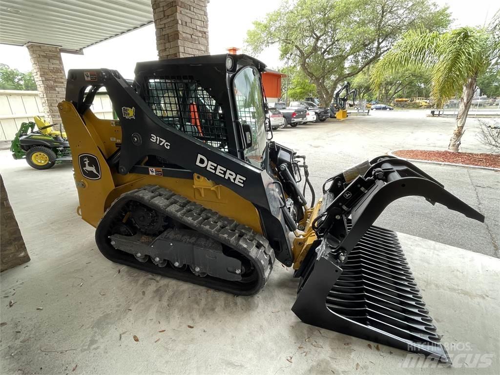John Deere 317G Mini loaders