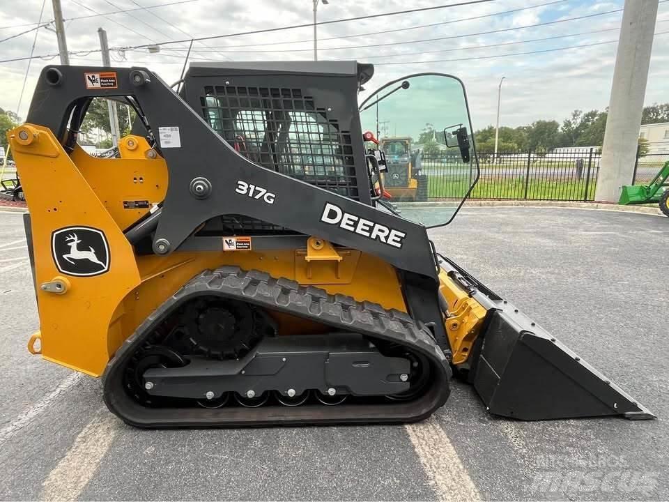 John Deere 317G Mini loaders