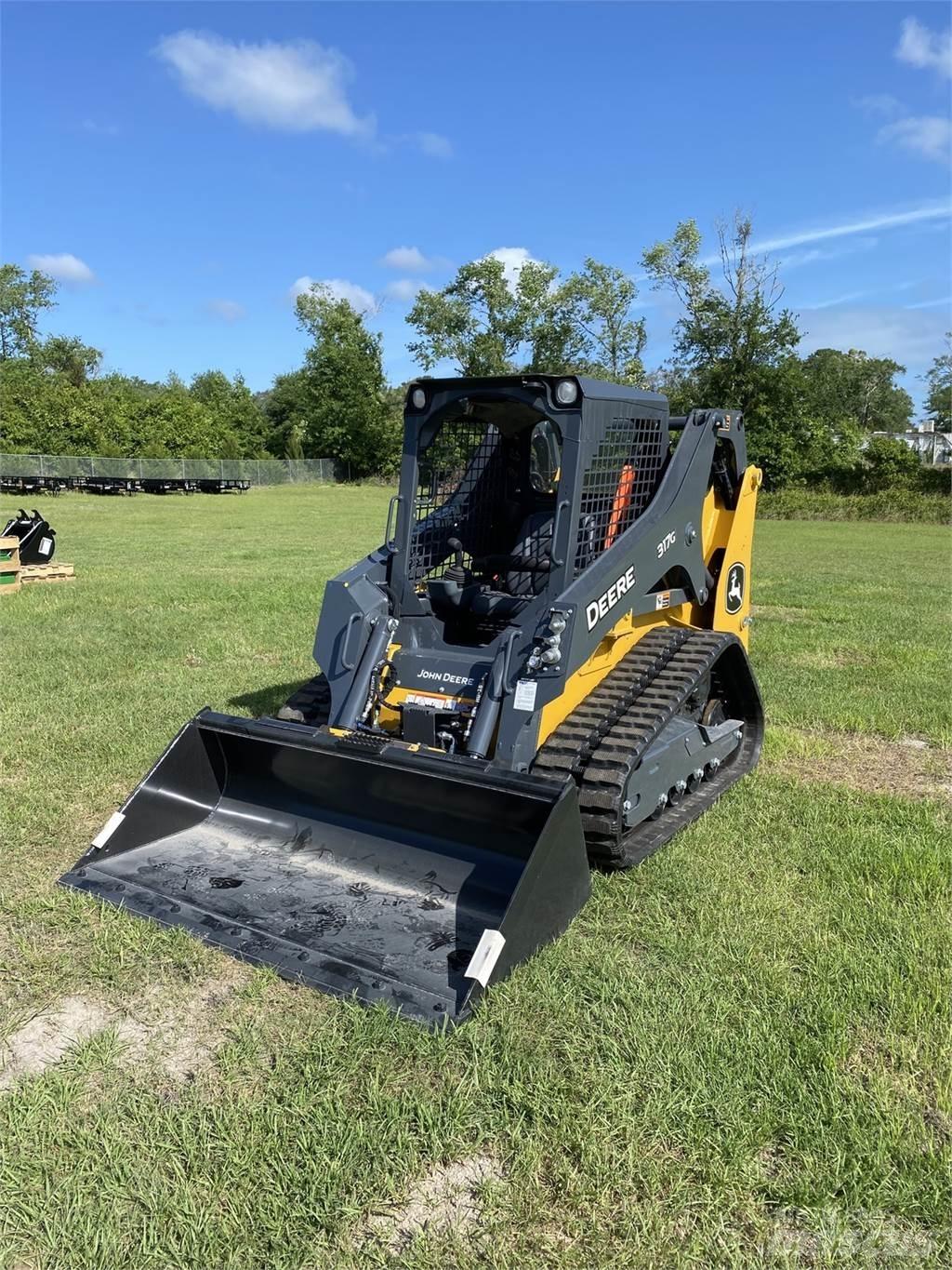 John Deere 317G Mini loaders