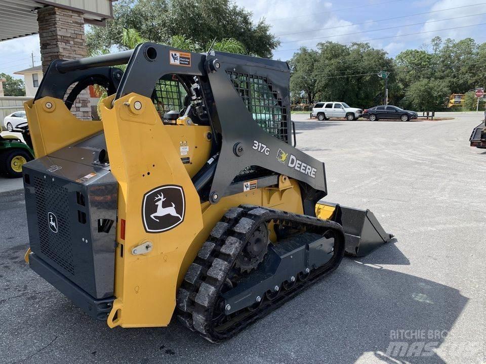 John Deere 317G Skid steer loaders