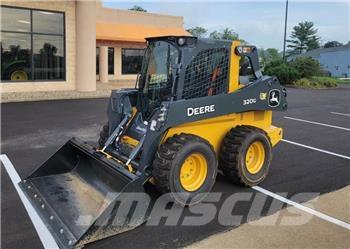 John Deere 320G Skid steer loaders