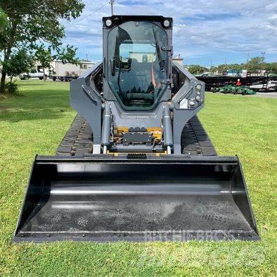 John Deere 331G Mini loaders