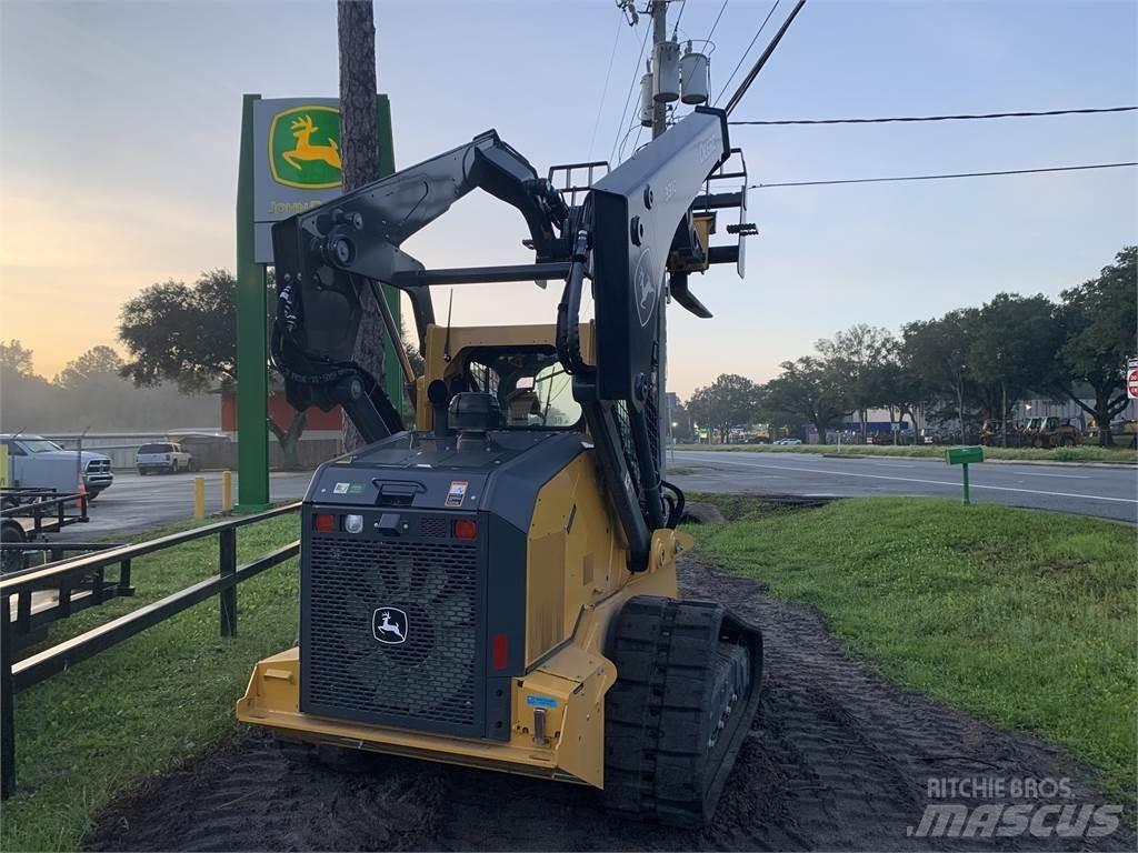 John Deere 331G Mini loaders