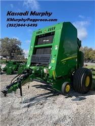 John Deere 460M Round balers