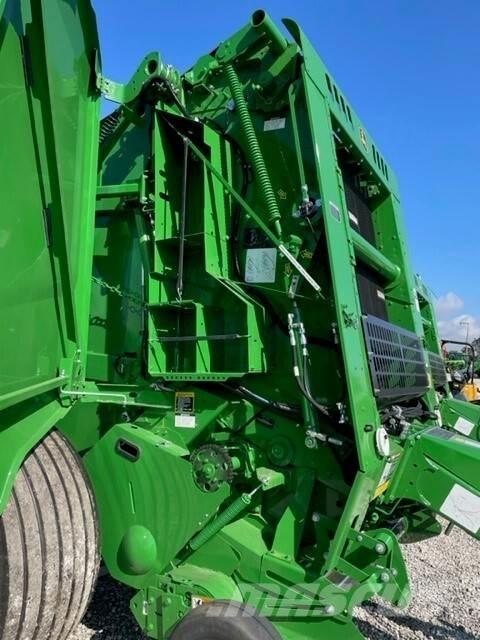 John Deere 460M Round balers