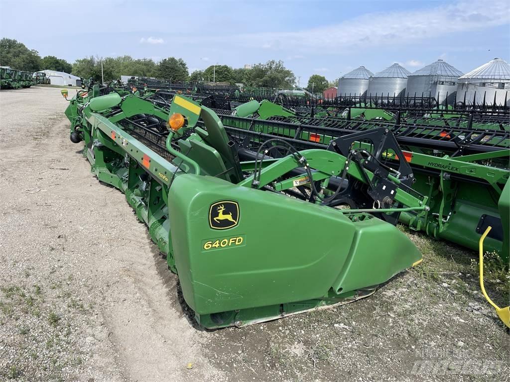 John Deere 640FD Combine harvester accessories