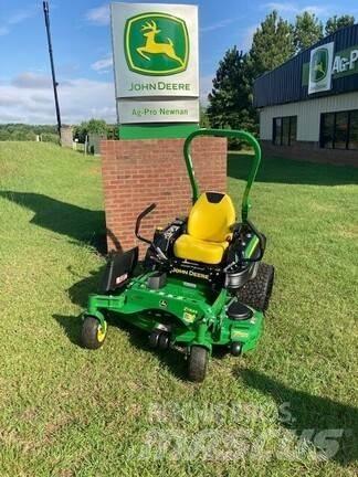 John Deere Z920M Zero turn mowers