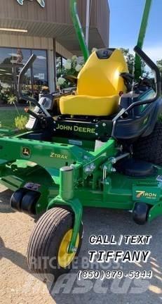 John Deere Z920M Zero turn mowers