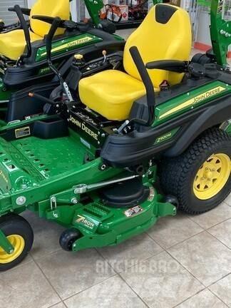 John Deere Z920M Zero turn mowers