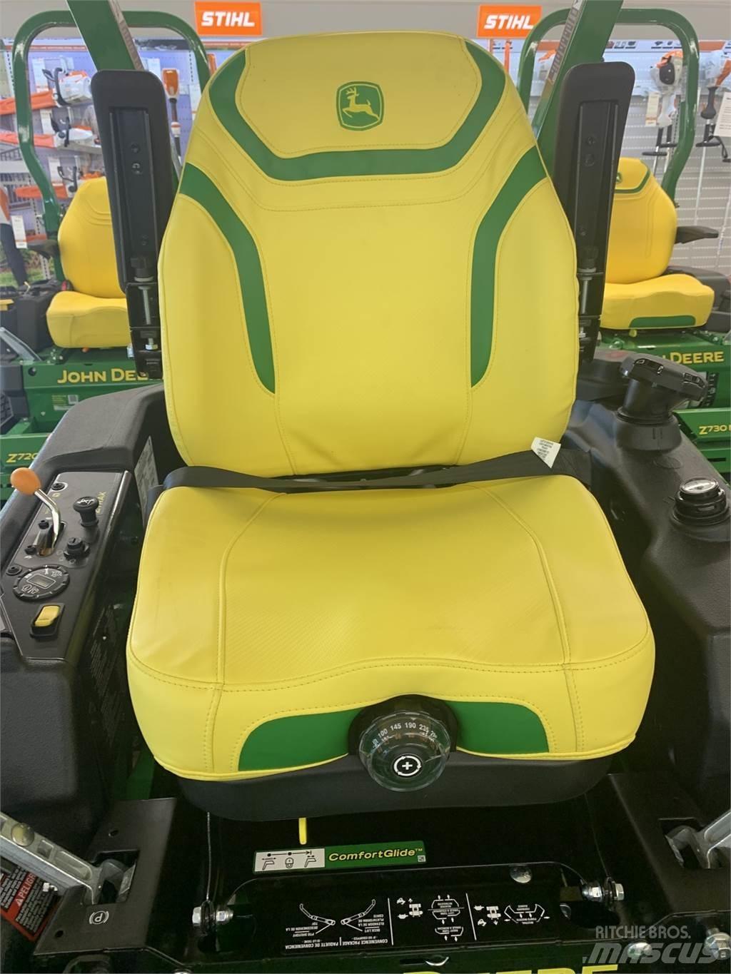 John Deere Z920M Zero turn mowers