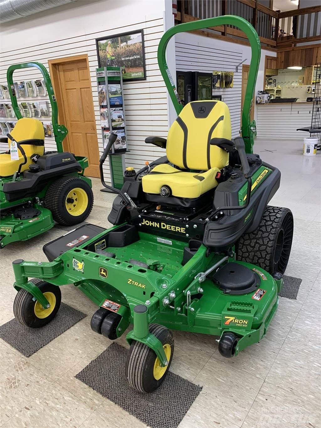 John Deere Z930R Zero turn mowers