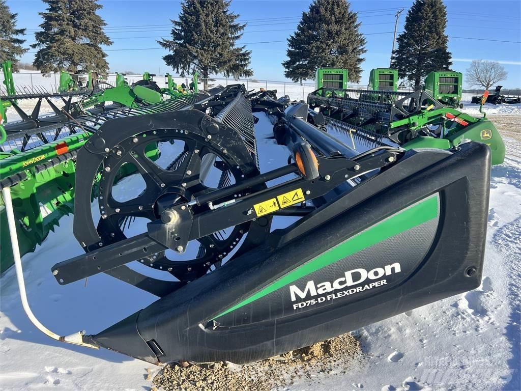 MacDon FD75 Combine harvester accessories