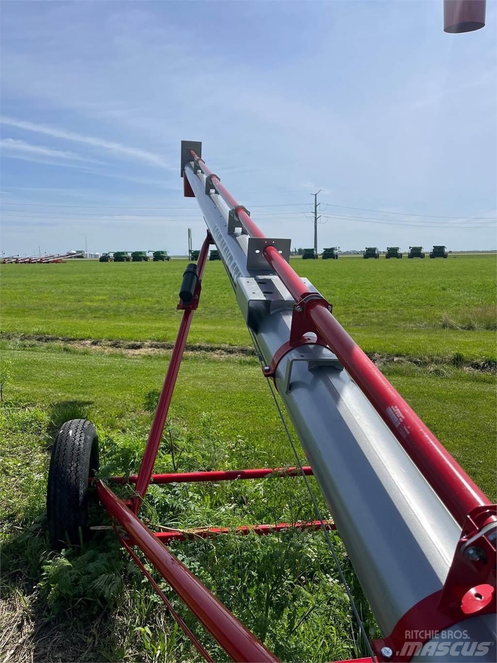 Mayrath 831 Grain / Silage Trailers