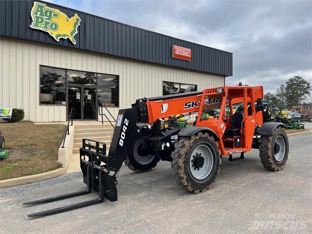 SkyTrak 8042 Telescopic handlers